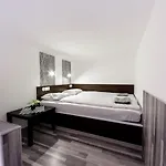 Rio's Stylish Flats